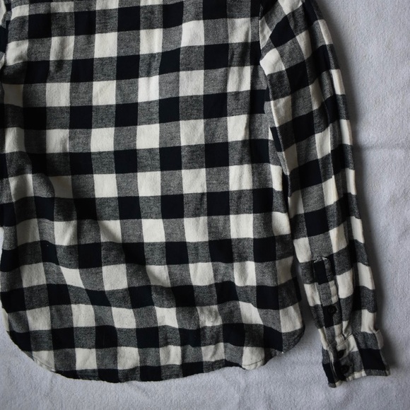 Forever 21 flannel - Picture 6 of 7